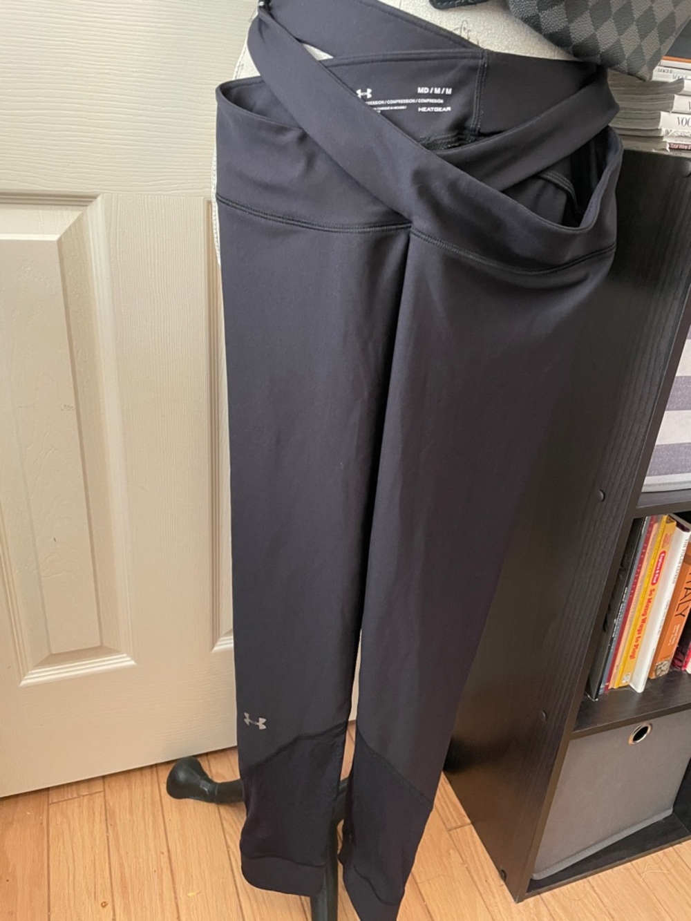 Under Armour Black Cross-Over Waist Performance Leggings closet clearout.